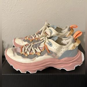 Sorel Kinetic Breakthru Tech Sneakers